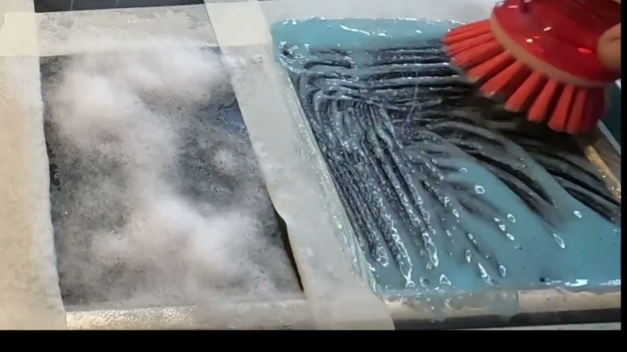 Comment nettoyer une plaque vitrocéramique comme un pro : Conseils et démonstration !